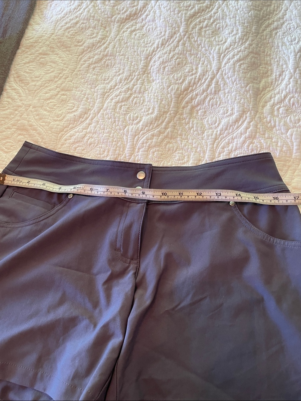 Slazenger golf grey shorts. Size 4 - Picture 5 of 5